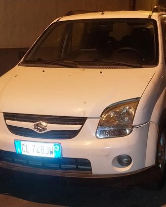 Suzuki Ignis 2004