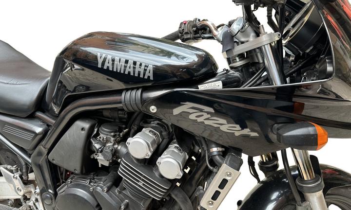 Adesivi moto Yamaha FZS 600 - anno 1999/2000