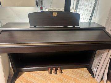 Pianoforte digitale Yamaha Clavinova CLP-120