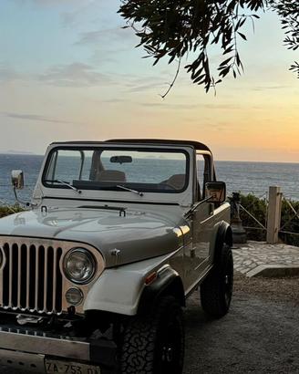 Jeep cJ7