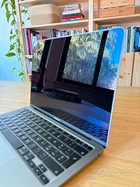 MacBook Air M1, 13,3", 512GB di SSD e 8GB di RAM