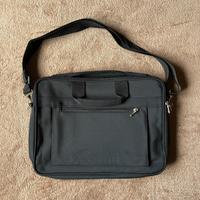 custodie borse porta pc in tessuto nero