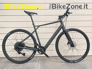 GT eGrade 2022 | taglia L | Gravel motore Mahle