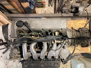 Motore Mercedes 190 D