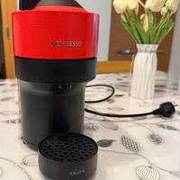Macchina NESPRESSO Vertuo Pop Rossa + Caps Nuove