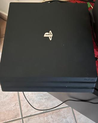 Ps4 come nuova 1 TB