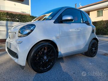 Smart ForTwo 70 1.0 Edition#1 manuale a € 193 mese