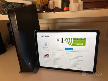 Netgear Nighthawk AX8 EAX80 - AP\Repeter WiFi 6