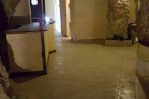 Prezza - Ristorante in grotta