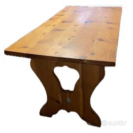 Tavolo in legno