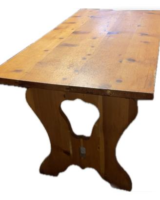 Tavolo in legno