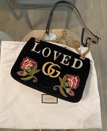 Borsa GG Marmont Gucci misura grande