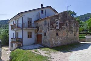 Immobile in asta di 117 m² con più di 5 locali e b