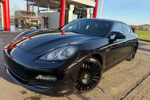 Porsche panamera 4 s