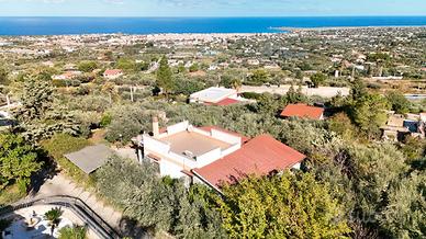 Villetta unifamiliare panoramica con vista mare