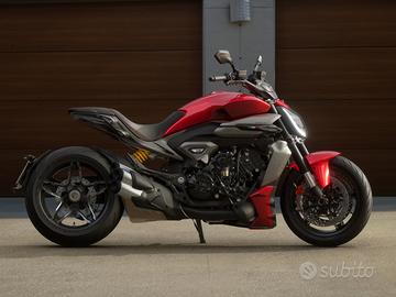 Ducati XDiavel V4 1158 Burning Red