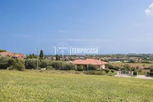 TERRENO EDIFICABILE VISTA MARE IN ZONA CAMILLUCCIA