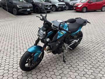 BMW Motorrad F 900 R