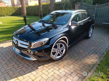 Mercedes gla 2.200 diesel sport automatico