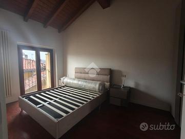 2 LOCALI A PALAZZOLO SULL'OGLIO