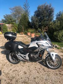 Honda NC 750 X ABS  DCT
