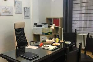 Stanza uso ufficio studio