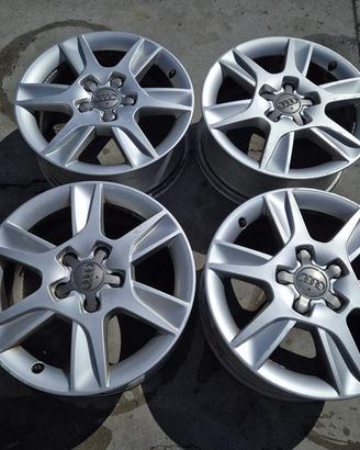 Cerchi In Lega Da 16" Per Audi A3 - Golf 5