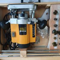 Fresatrice Einhell Bof 850E set 1020 W