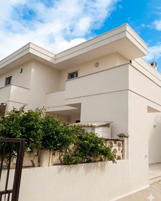 Villa indipendente a 200m dal mare
