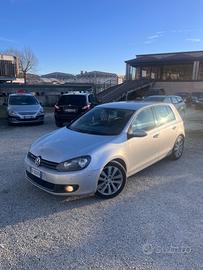 Volkswagen Golf 6 2.0 TDI 110CV PERFETTA NEOPATENT