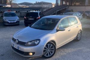 Volkswagen Golf 6 2.0 TDI 110CV PERFETTA NEOPATENT