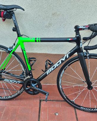 Bici sarto realizzata per il team viris vigevano