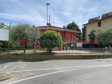 Villa o villino Solza [Cod. rif 3327741VRG]