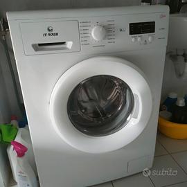 lavatrice marca IT WASH 5 KG CLASSE A+