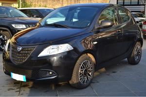 LANCIA Ypsilon 1.2 69 CV 5p. GPL Ecochic S MOMODES