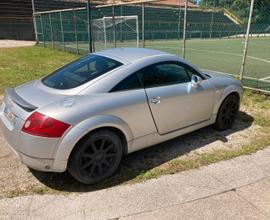 AUDI TT 1ª serie - 2000