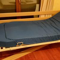 letto ospedaliero 