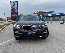 BMW X3 Drive 20D Luxury 190CV aut