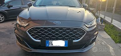 ford mondeo Vignale 