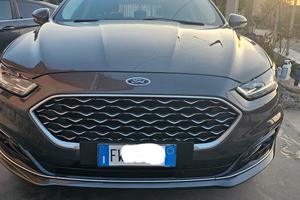 ford mondeo Vignale 