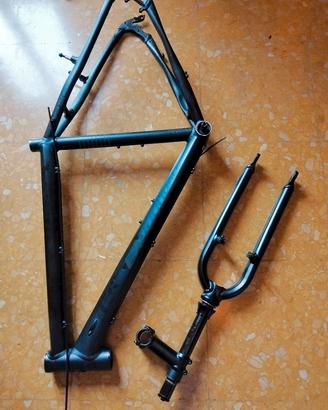 telaio MTB cannondale tg.M 27.5