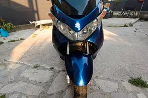 Suzuki Burgman 200