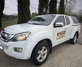 Isuzu D-Max 2.5 Crew Cab Solar Special 4WD