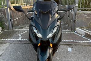 Yamaha TMax 560 Tech Max