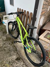 rockrider st100