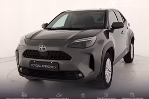 Toyota yaris cross 1.5h active fwd 116cv e-cvt