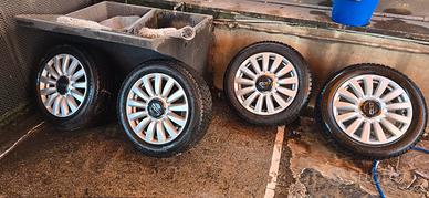 cerchi e gomme fiat 500l 205/55 R16