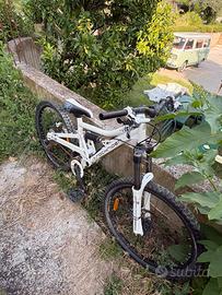 MTB Rockrider FR6 Full Suspension Freeride