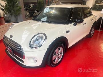 MINI COOPER ONE 1.2 5 PORTE 102CV OK NEOPATENTATI