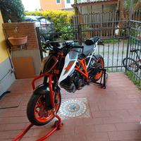 Ktm super duke r